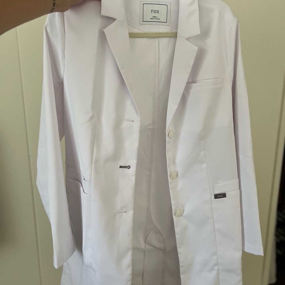 NEW FIGS lab coat- SLIM